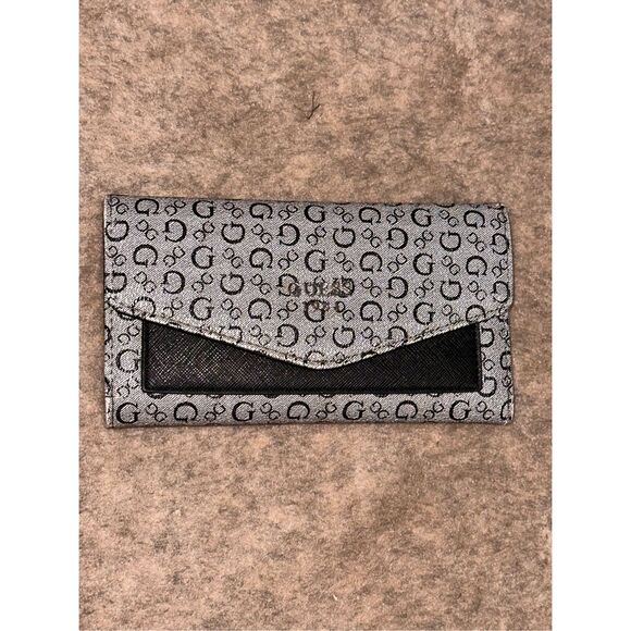 Guess Handbags - GUESS Los Angeles wallet black gray Simple and elegant, tri-fold wallet minimali